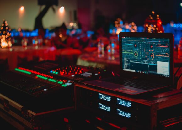 How to Choose the Best AV Rental Company in Abu Dhabi