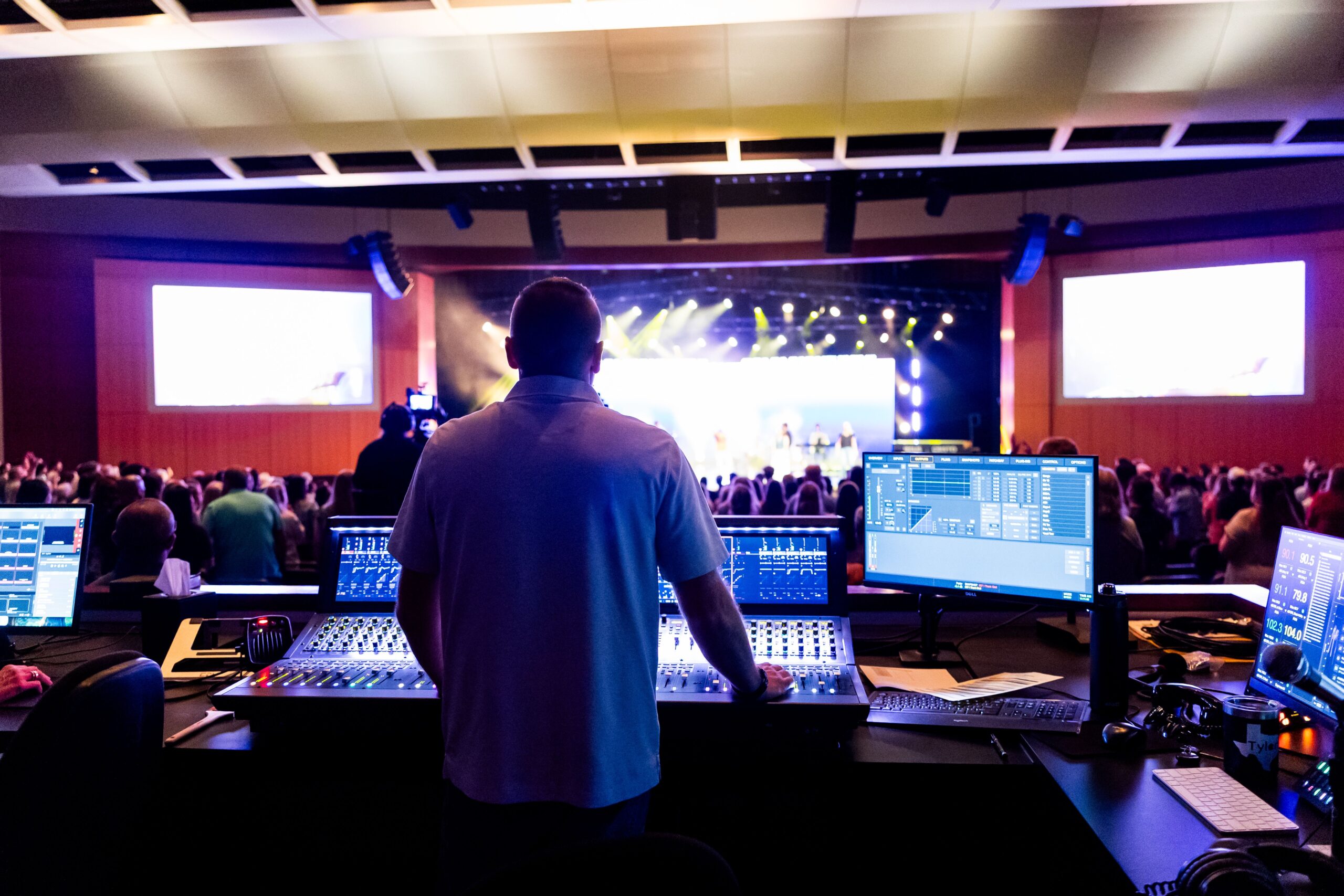 AV Rental Abu Dhabi